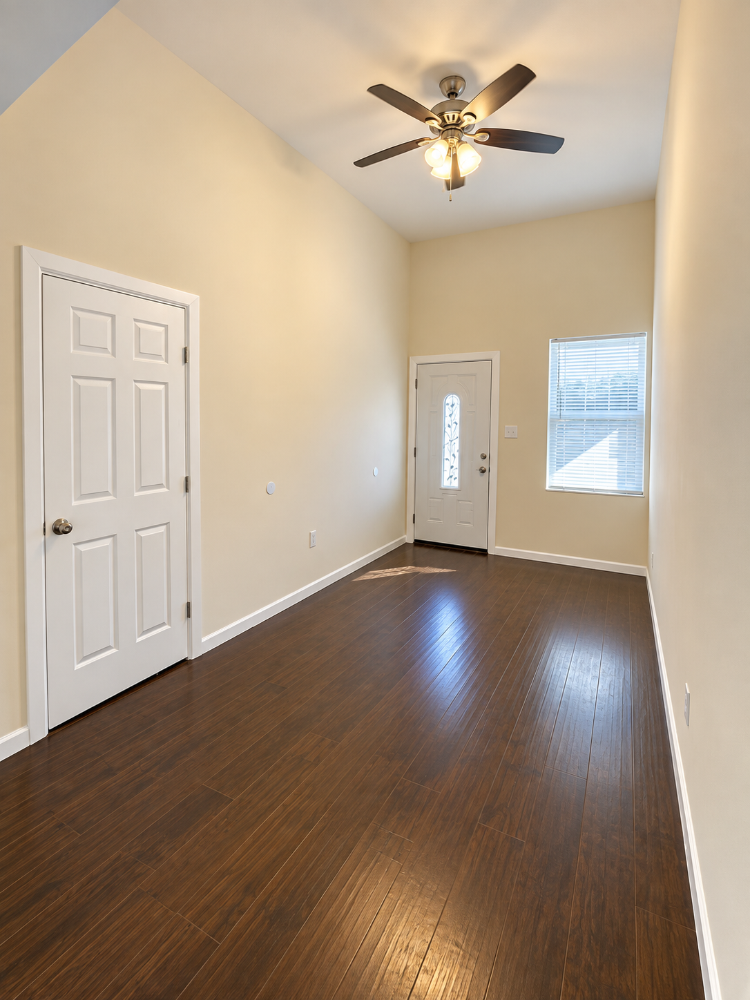 3112 Stonewall St, Greenville — Unit 1 photo 2 Interior of Unit 1 at 3112 Stonewall St, Greenville, Texas